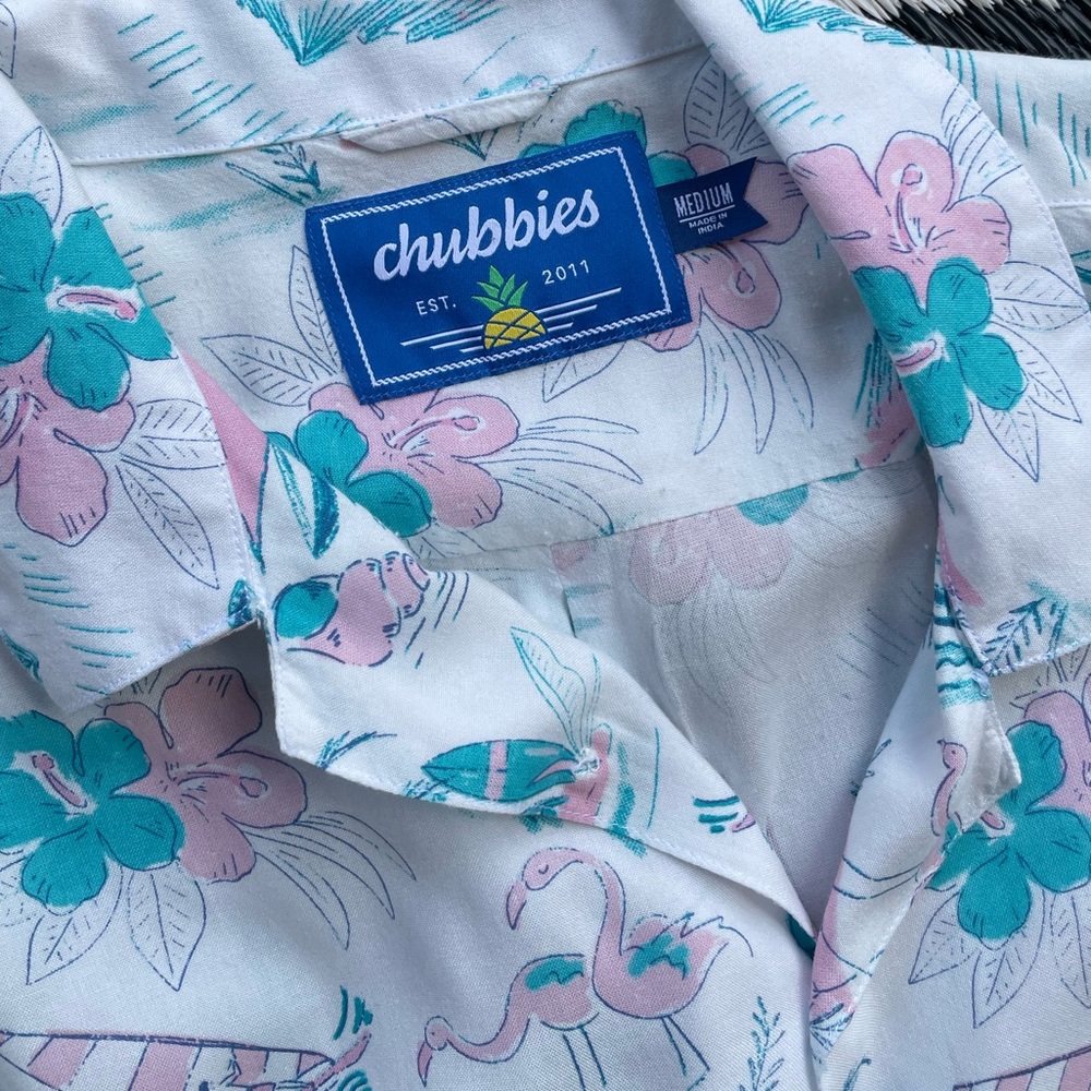 Chubbies shirt 🌸